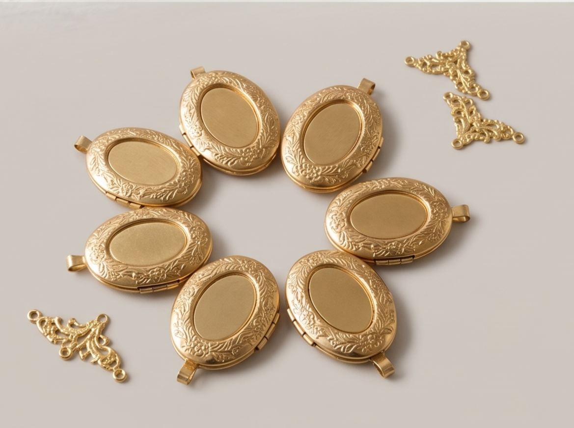 Handmade locket — The afternoon's harvest