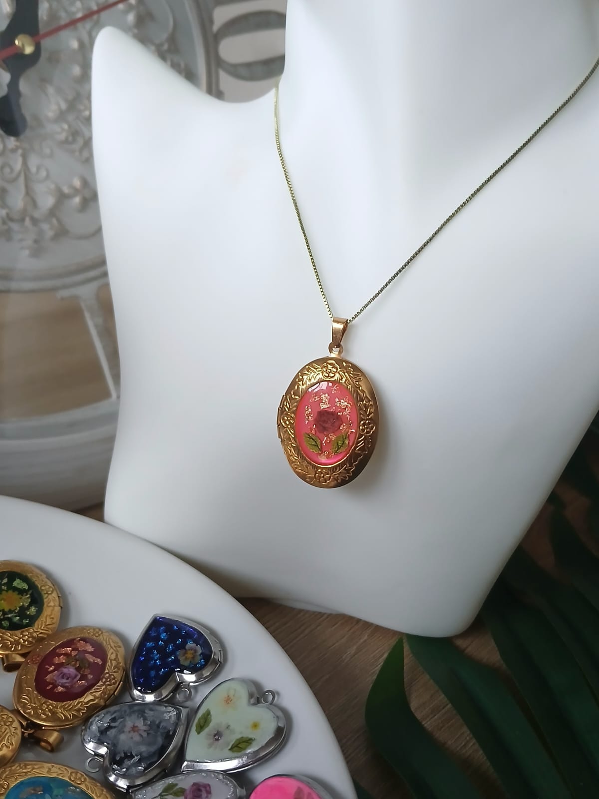 Handmade locket — Rose under glass